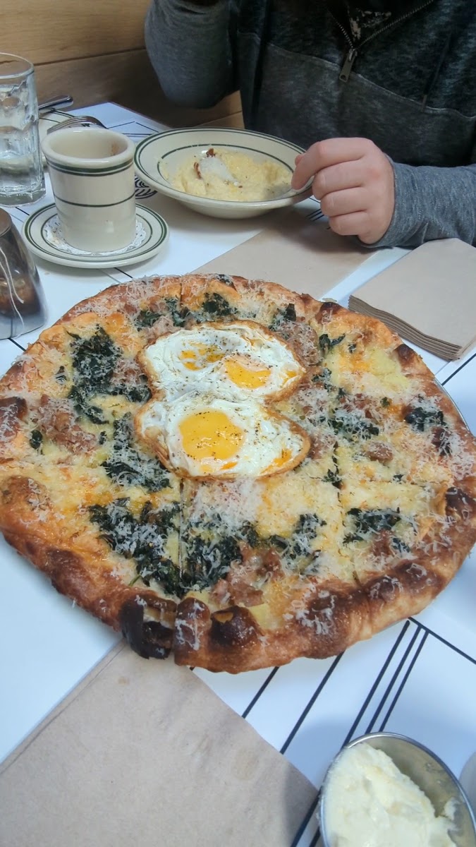 Jon & Vinny's Fairfax-2