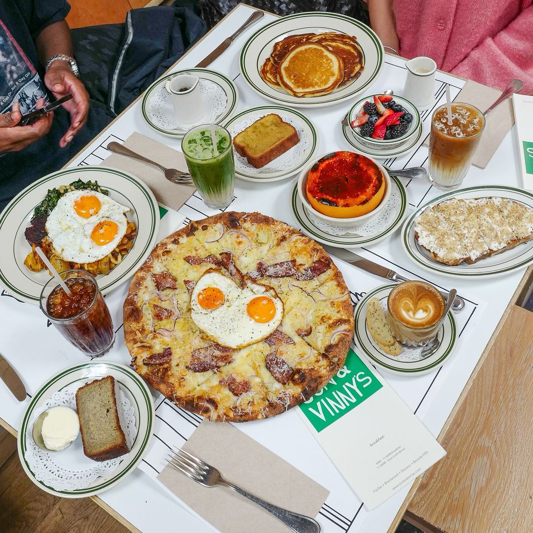 Jon & Vinny's Fairfax-3